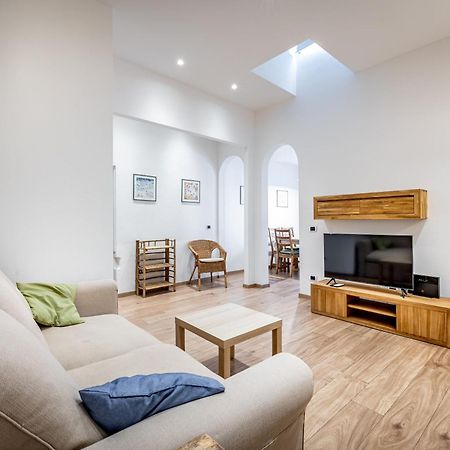 Roommo Via Dei Pilastri Giada ฟลอเรนซ์ ภายนอก รูปภาพ