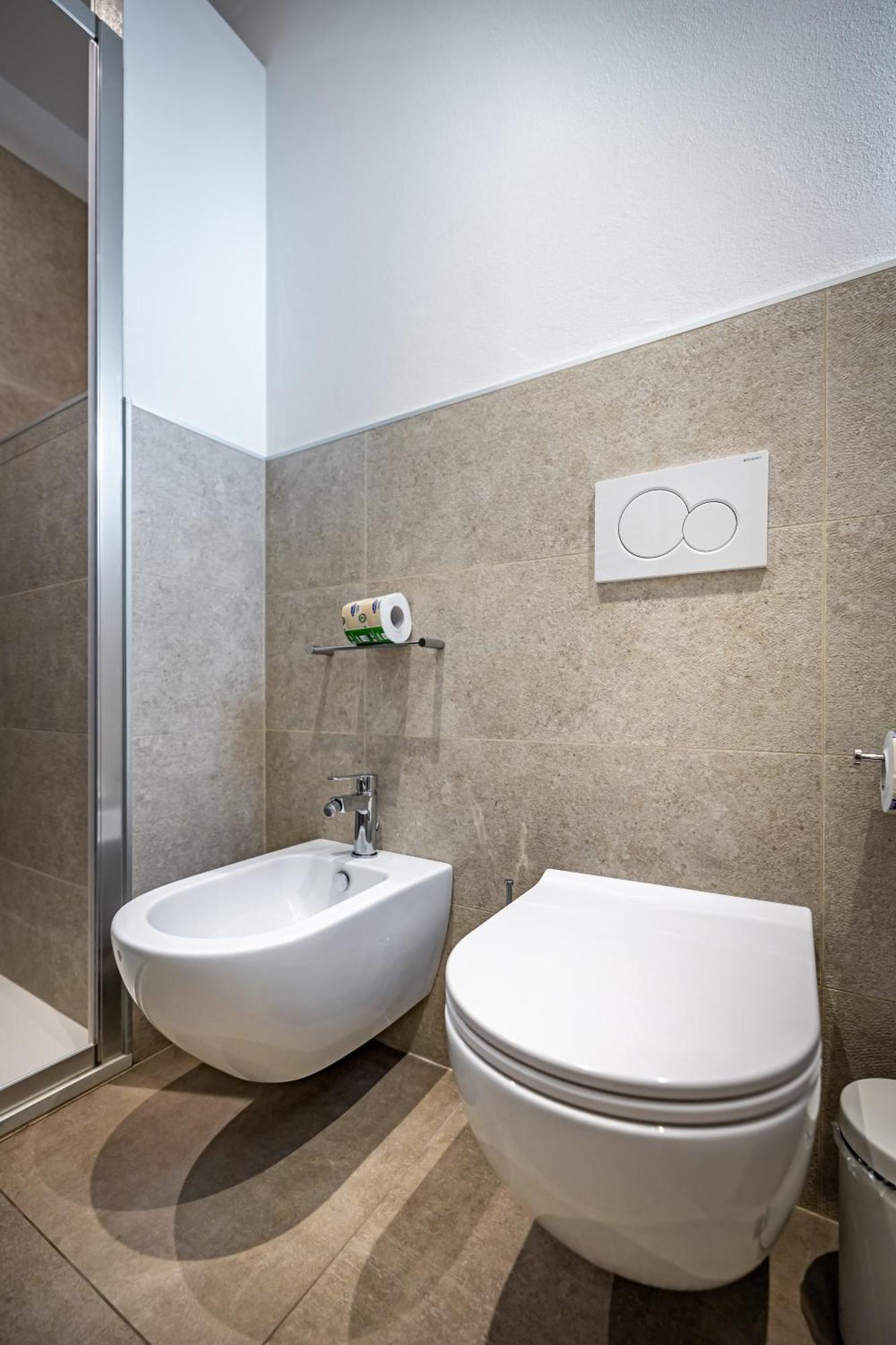 Roommo Via Dei Pilastri Giada ฟลอเรนซ์ ภายนอก รูปภาพ